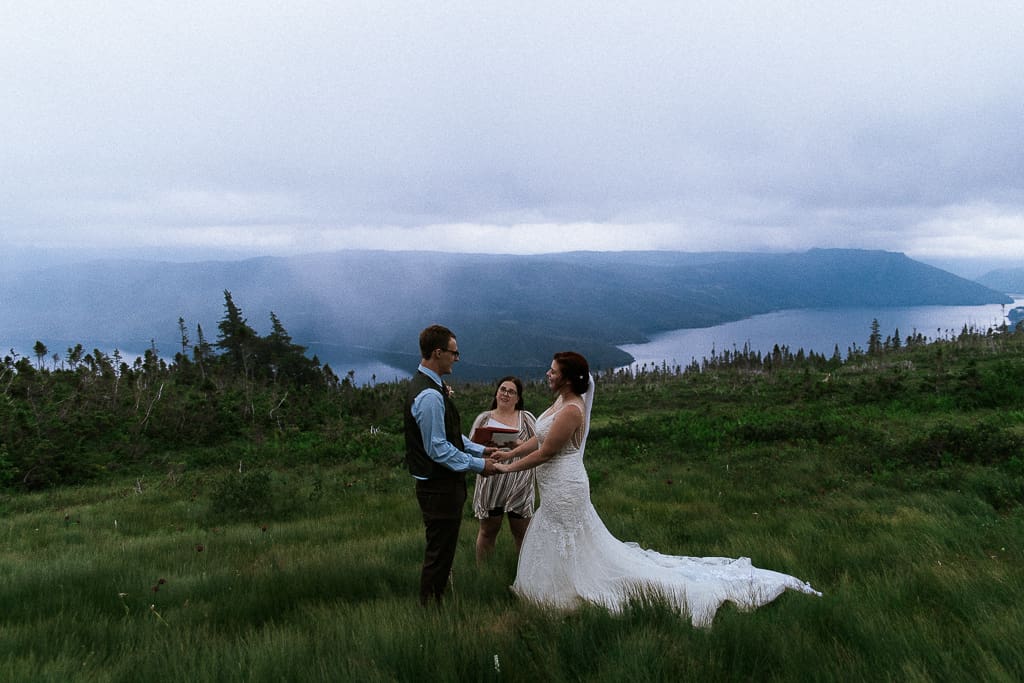 couple wedding ceremony at Gros Morne Mountain Newfoundland